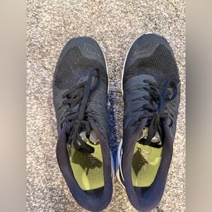 Nike black and white sneakers